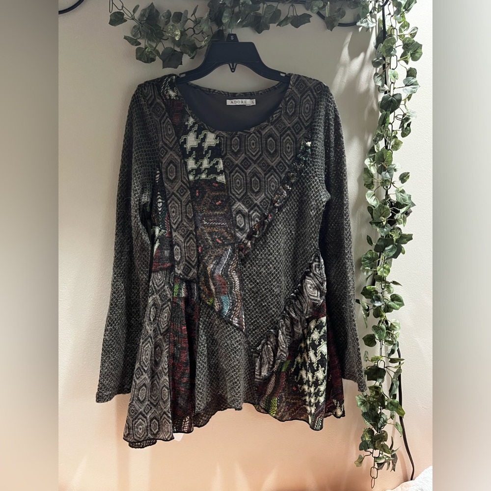 Soft patchwork long sleeve - Picture 2 of 5